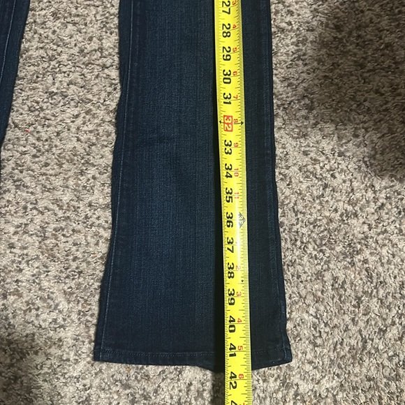 Paige Manhattan boot cut jeans for women - Picture 9 of 11